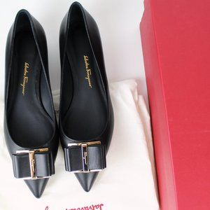 NEW Salvatore Ferragamo Zeri Leather Bow Flats
